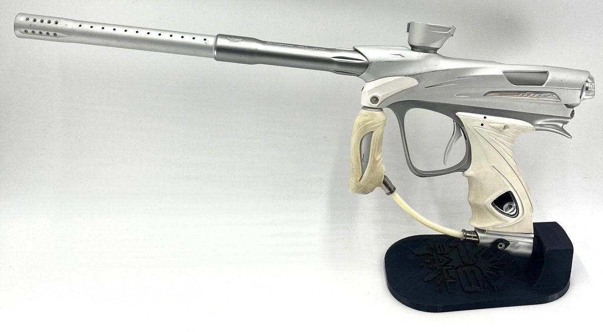 DYE DM12 SILVER/GRAY USED - P8Ball - Buy, Sell, Trade