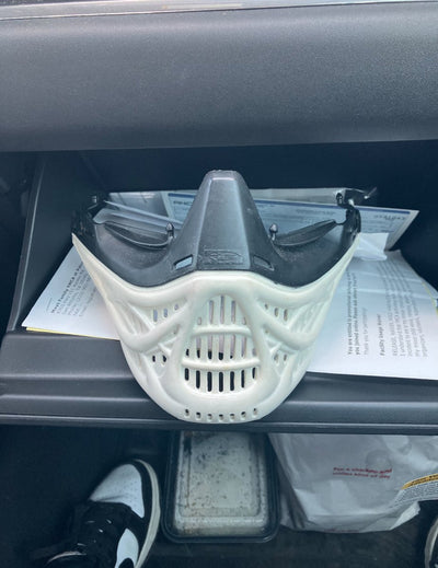 White Og revo bottoms minty - P8Ball - Buy, Sell, Trade